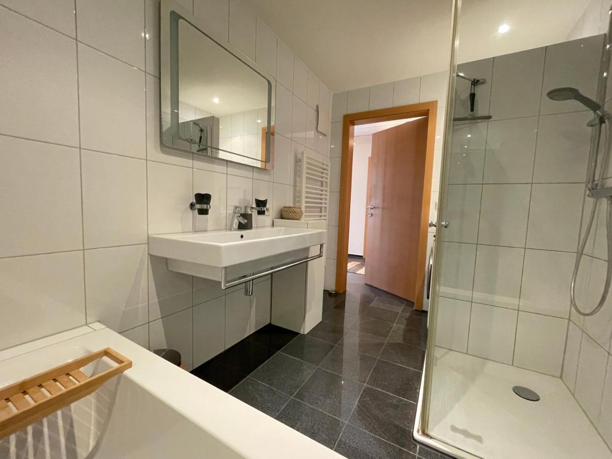 Moderne Stadtwohnung Inkl. Tiefgaragenplatz Bregenz Kültér fotó